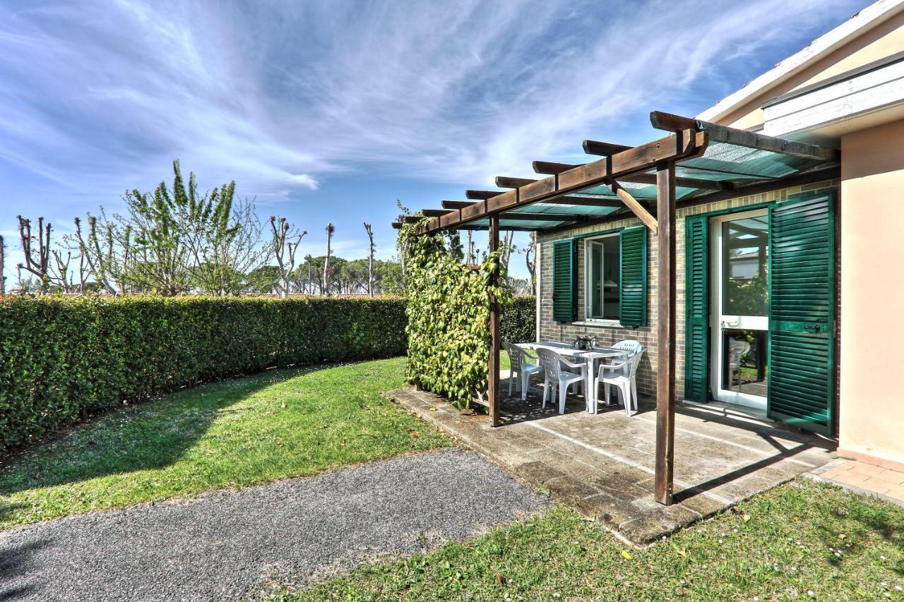 Villaggio Turistico La Cecinella Marina di Cecina Exterior photo